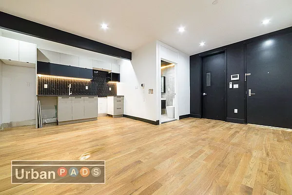 Rented by Urban Pads | media 10