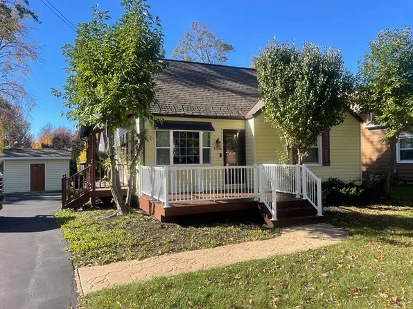 4876 Abbott Rd, Orchard Park, NY 14127