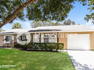2390 6th Way SW, Vero Beach, FL 32962