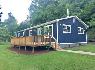 2400 Garretts Bnd, Sod, WV 25564