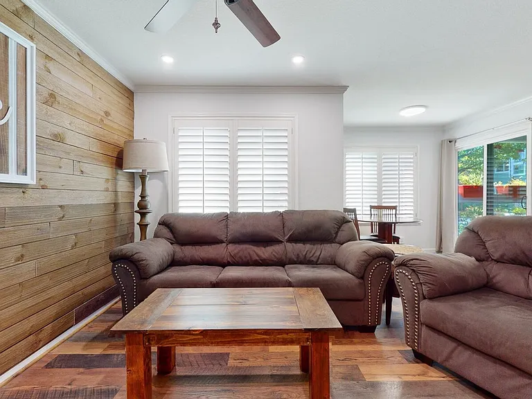 729 Portwalk Pl — Photo 6