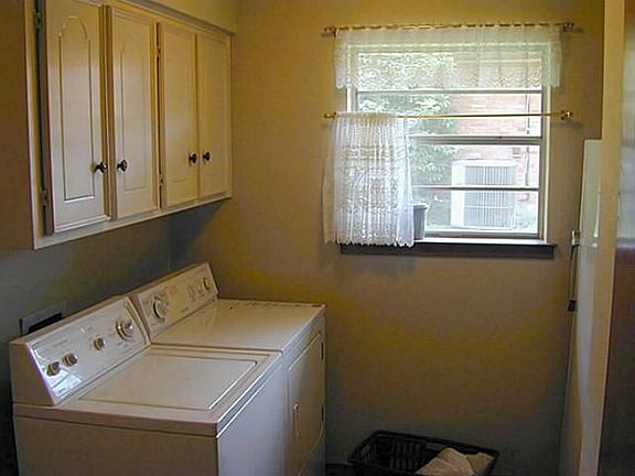 5th image of 6339 Chesley Ln