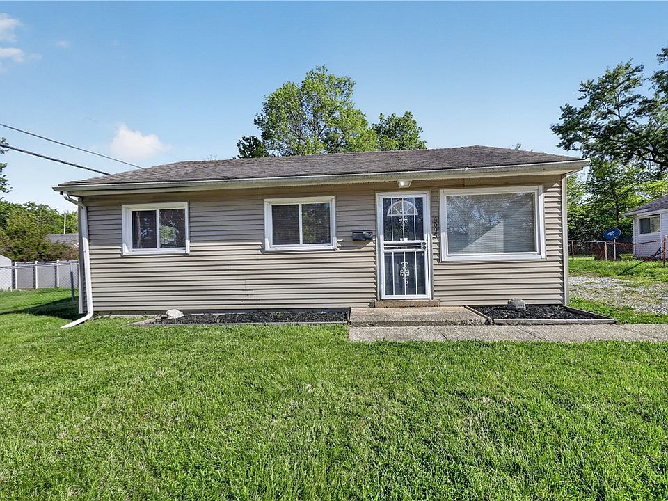 1st image of 4695 Curundu Ave
