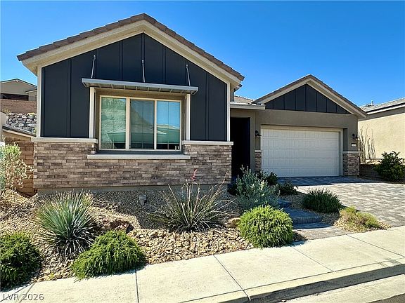 3rd image of 11121 Red Yucca Dr
