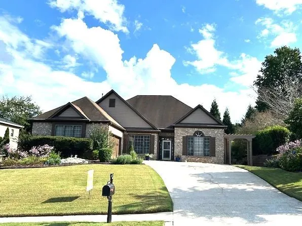 5400 Azalea Crest Ln, Sugar Hill, GA 30518