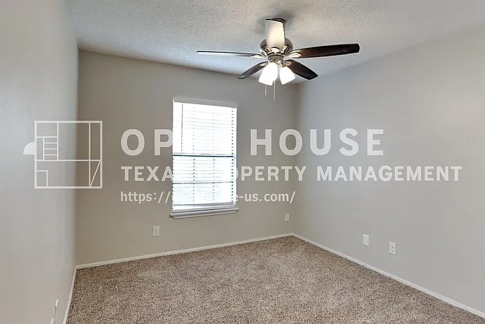 4208 Staghorn Cir N — Photo 11