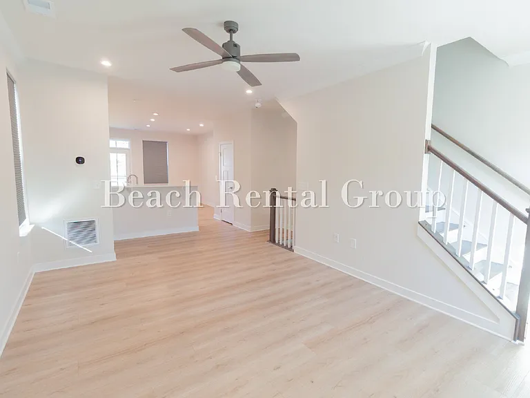 303 Golan Cir #F — Photo 10