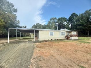 338 Shacklefoot Dr, Milam, TX 75959