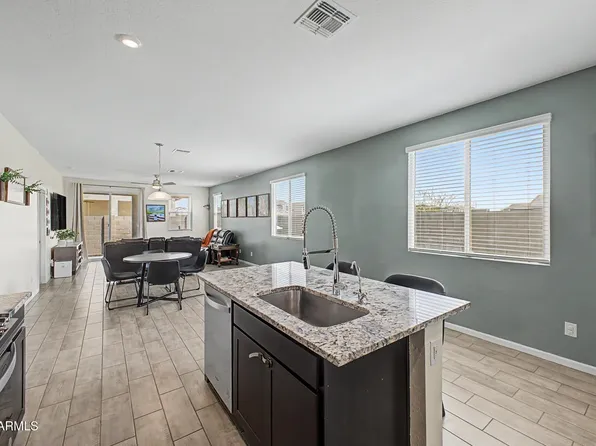 17308 W DALEY Lane, Surprise, AZ 85387