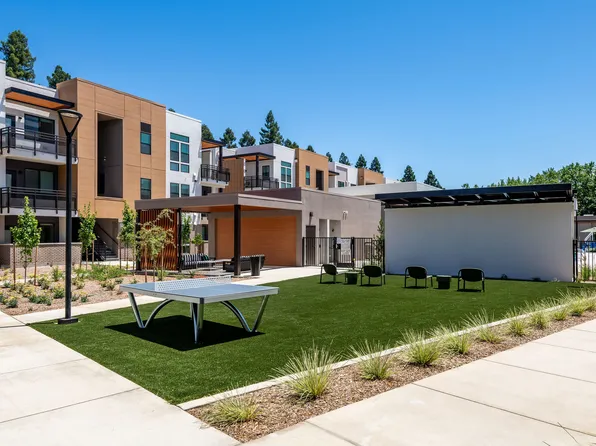 Sutter Green Apartments