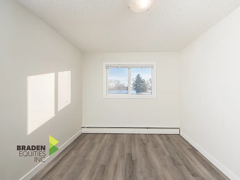 10717 81st Ave NW — Photo 9