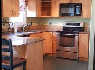 370A N Blettner Ave, Hanover, PA 17331