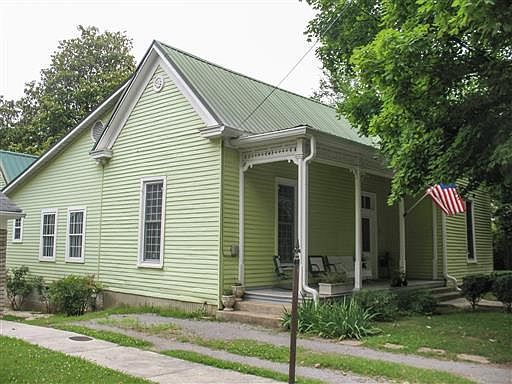 2nd image of 217 N Maney Ave