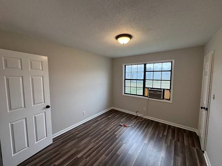 1495 Bailey St #A — Photo 5