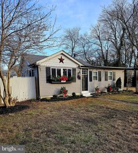 299 Hurley Ave, Bayville, NJ, 08721