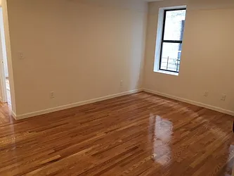 Rented by Roberto Guilbet, LREB