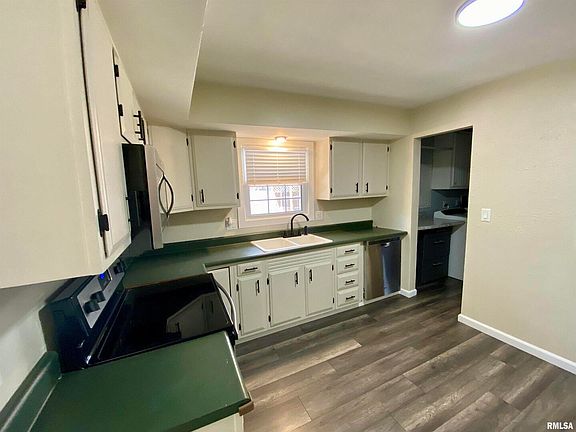 5th image of 616 E Donna Dr
