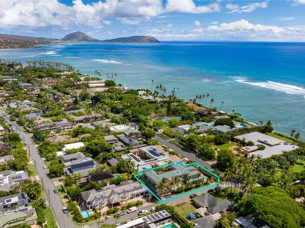 4504 Kahala Ave, Honolulu, HI 96816