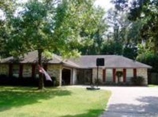 16139 Spinnaker Dr, Crosby, TX 77532
