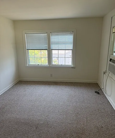 249 S Shepherd St #2 — Photo 6