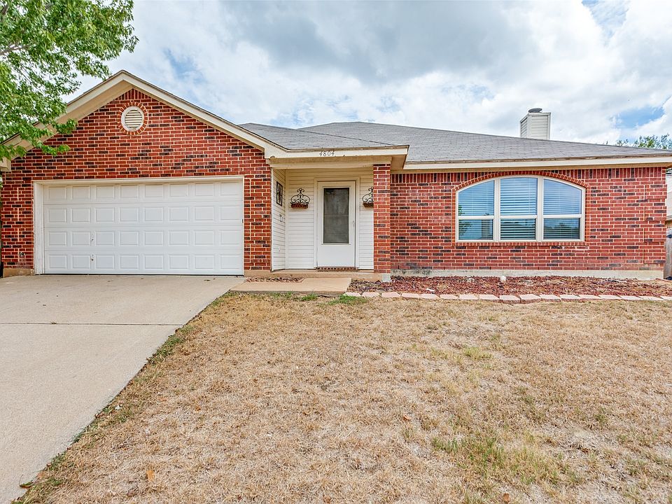 1st image of 4804 Saint Thomas Pl