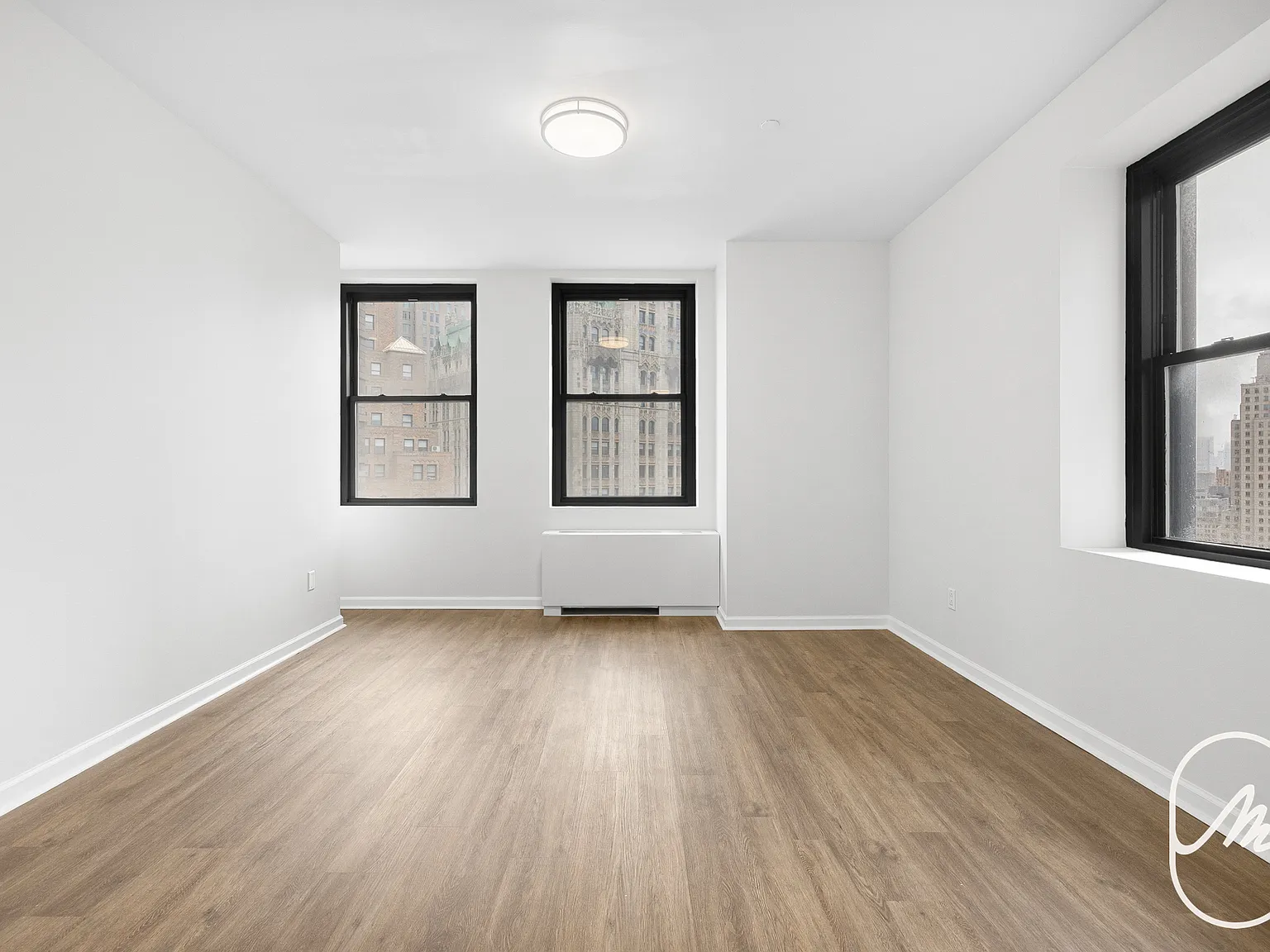15 Park Row — Photo 2