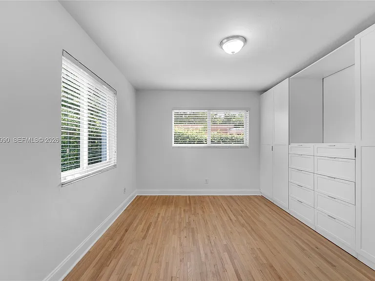 2031 SW 66th Ave — Photo 23
