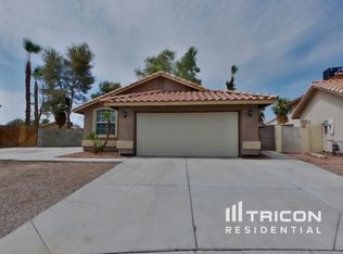 5565 Cy Young Dr, Las Vegas, NV 89110