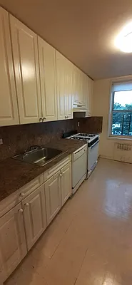 Rented by D S J Realty LLC | media 30