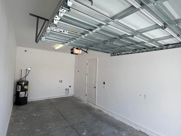 522 Jasmine St — Photo 11