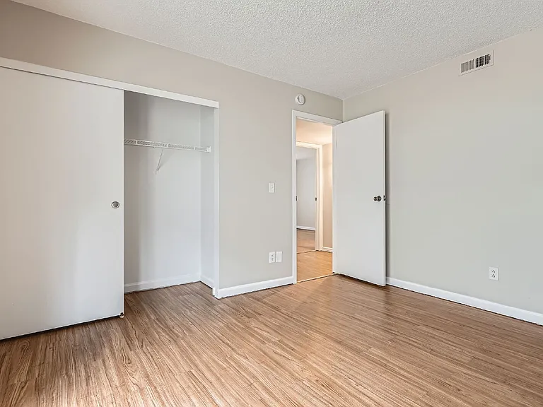 18043 E Ohio Ave #103 — Photo 20