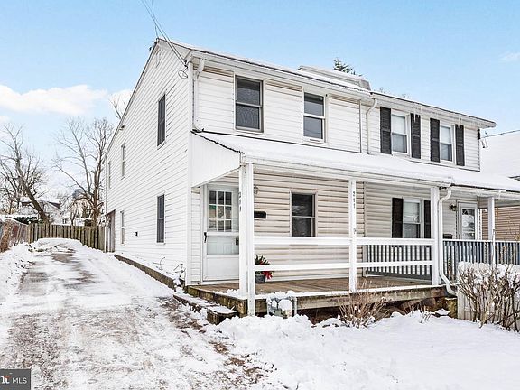 3rd image of 211 Greenfield Ave
