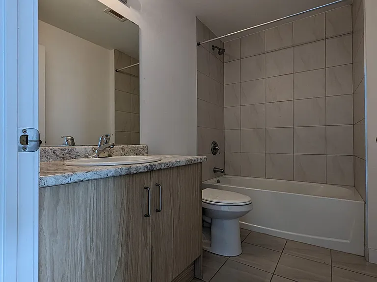 450 Dundas St E #434 — Photo 10
