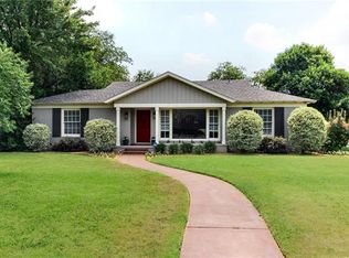 3745 W Biddison St, Fort Worth, TX 76109