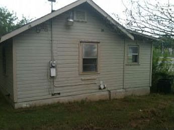 2nd image of 1108 Glen Garden Dr