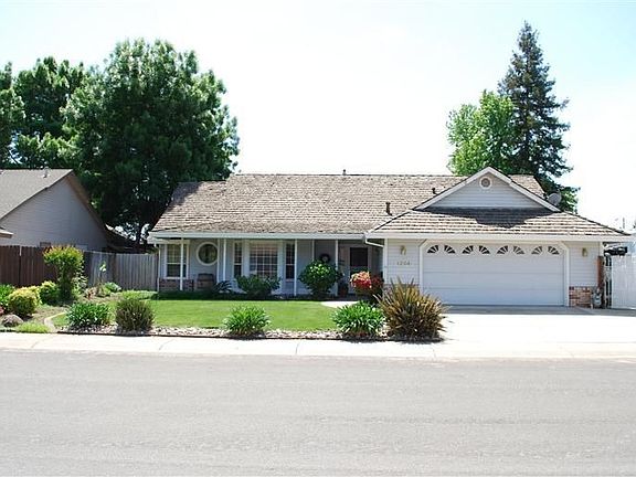 2nd image of 1754 Corsica Dr
