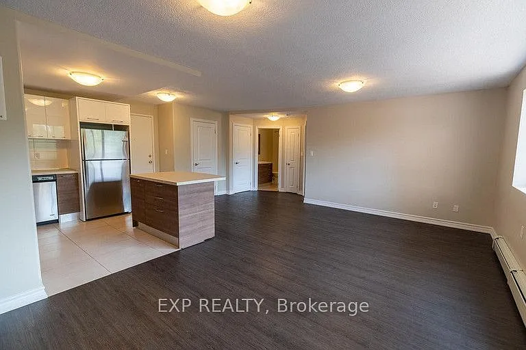 375 Scott St #106 — Photo 3