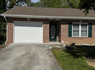 6430 Bakersfield Way, Knoxville, TN 37918
