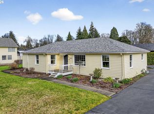 15880 Swan Ave, Oregon City, OR 97045