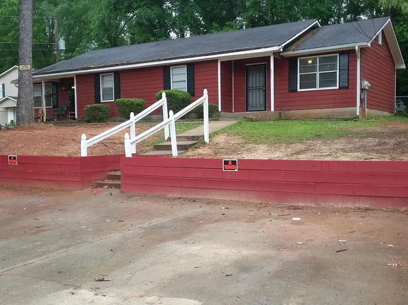 801 Lane St #B, Griffin, GA 30223