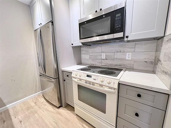 3rd image of 2822 S Bartell Dr APT 5