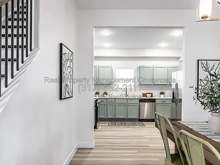 849 N Oakland Ave — Photo 13