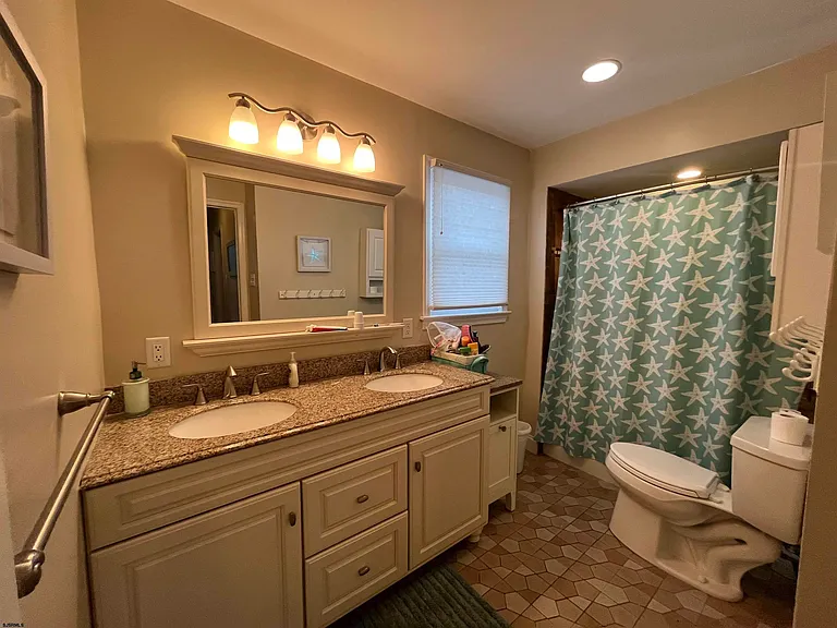 406 N Dorset Ave — Photo 11