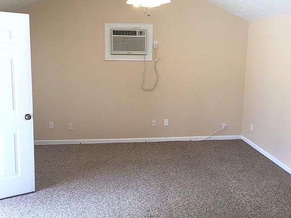 3rd image of 1207 N Avenue M Pl