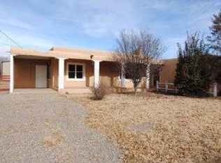 1903 Lakeview Rd SW, Albuquerque, NM 87105