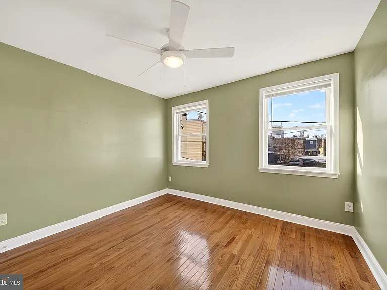7 E Fort Ave — Photo 15
