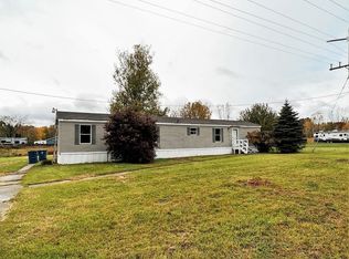 1101 N Nine Mile Rd, Sanford, MI 48657