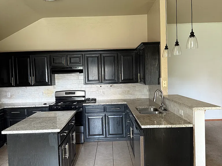 2021 Cedar Meadow Ln — Photo 14