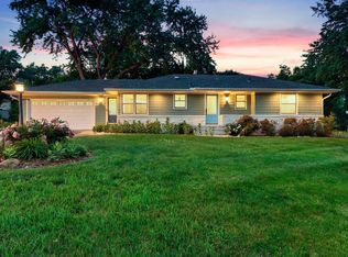 5117 Prescott Dr, Minnetonka, MN 55345