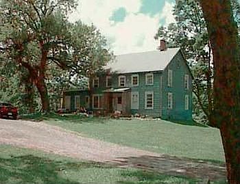 2nd image of 985 Mount Hope Rd